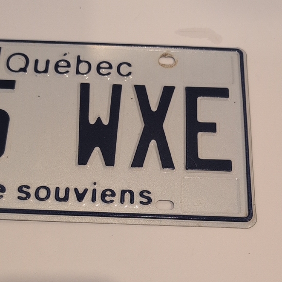 Quebec License Plate - Picture 3 of 3